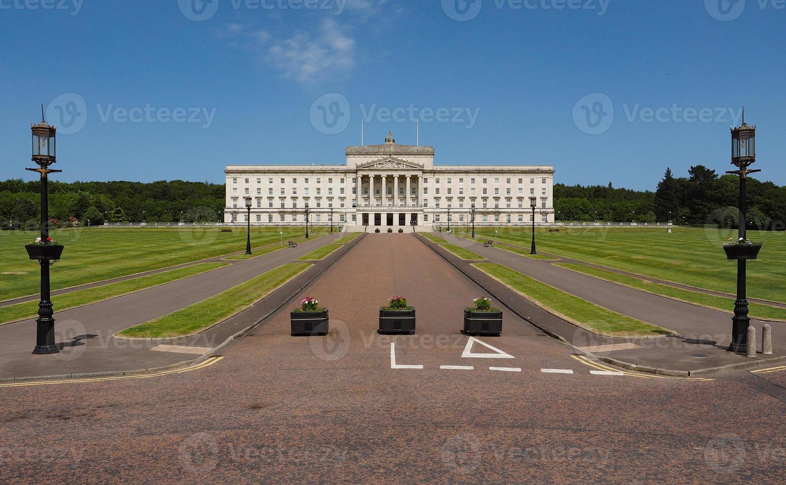 edifícios do parlamento de Stormont em Belfast foto