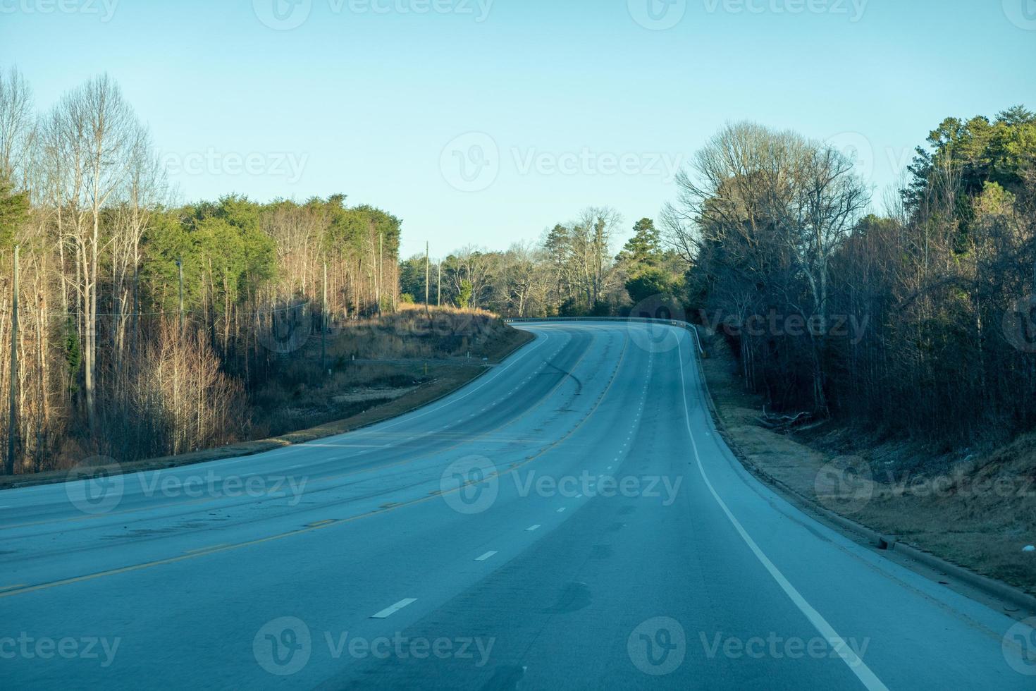 passeio matinal em uma estrada secundária em york sc foto