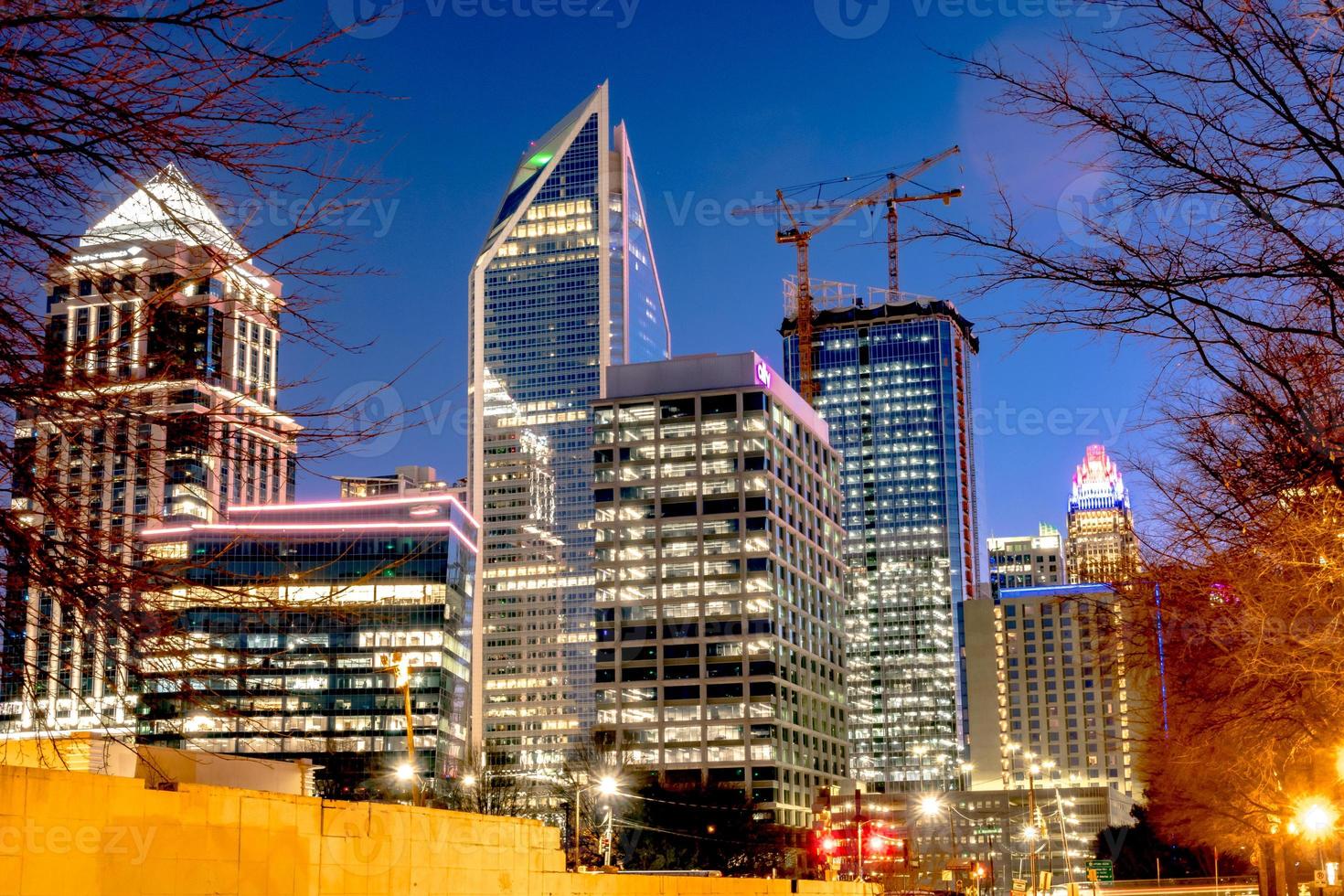 horizonte da cidade de charlotte carolina do norte após tempestade invernal foto