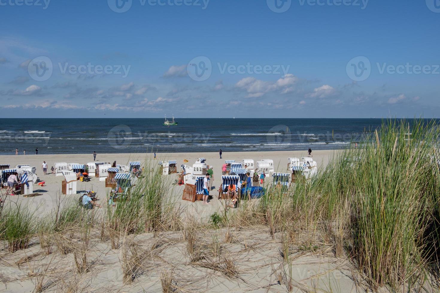 a ilha spiekeroog na alemanha foto