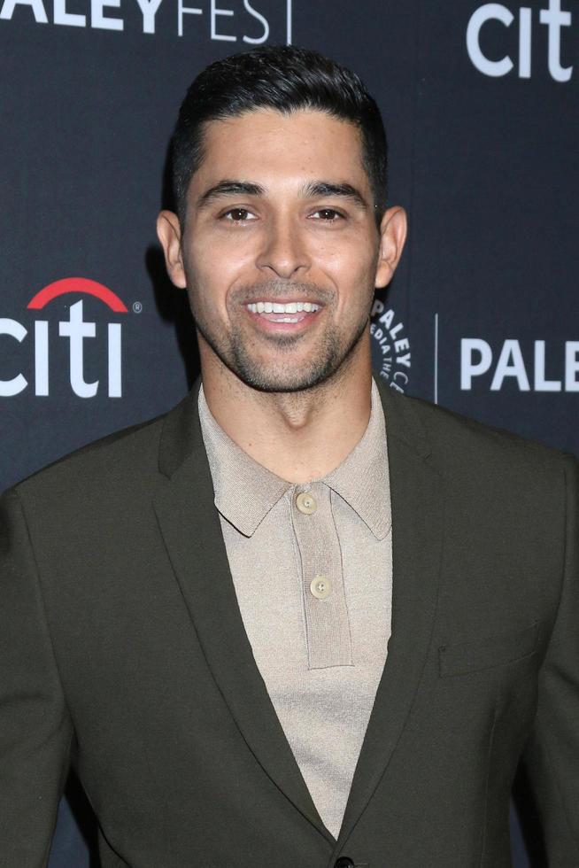 los angeles 10 de abril - wilmer valderrama no paleyfest ncis universe no dolby theater em 10 de abril de 2022 em los angeles, ca foto