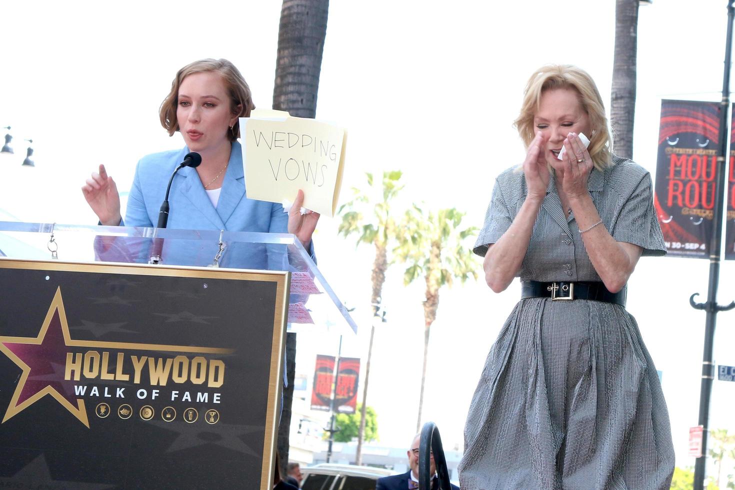 los angeles - 25 de abril hannah einbinder, jean smart na cerimônia de jean smart na calçada da fama de hollywood em 25 de abril de 2022 em los angeles, ca foto