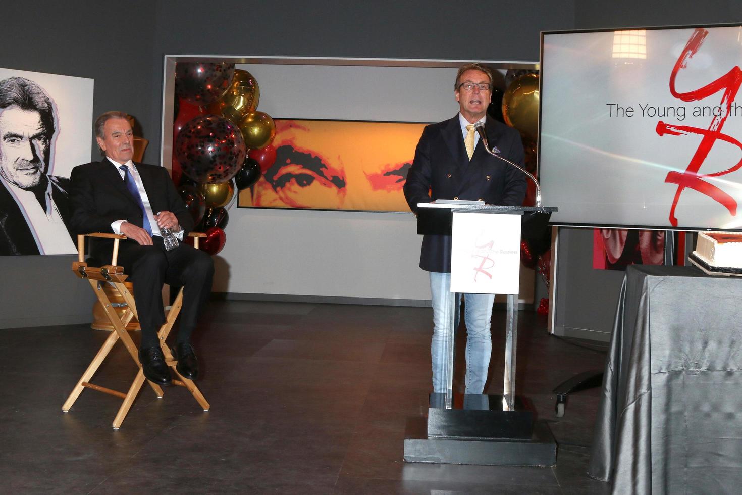 los angeles 7 de fevereiro - eric braeden e doug davidson na celebração do 40º aniversário de eric braeden sobre os jovens e os inquietos na televisão da cidade em 7 de fevereiro de 2020 em los angeles, ca foto