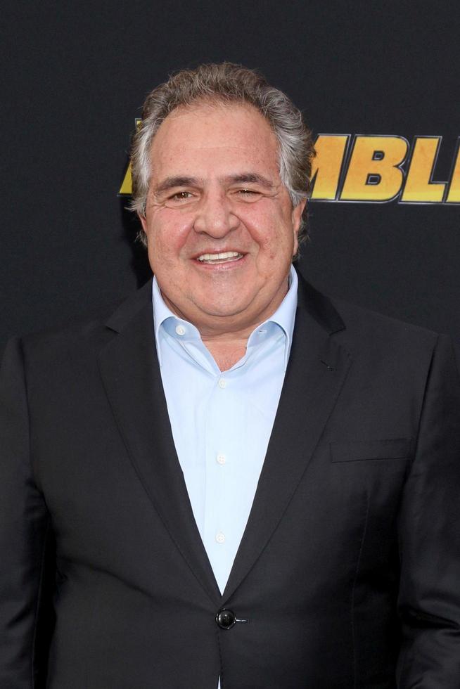 los angeles 9 de dezembro - jim gianopulos na estréia mundial do bumblebee no tcl chinese theatre imax em 9 de dezembro de 2018 em los angeles, ca foto