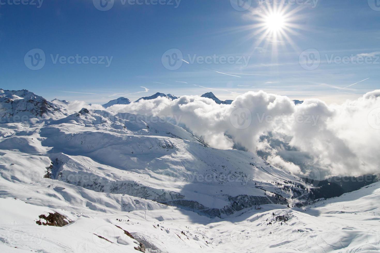 estância de esqui de alpes franceses la plagne foto