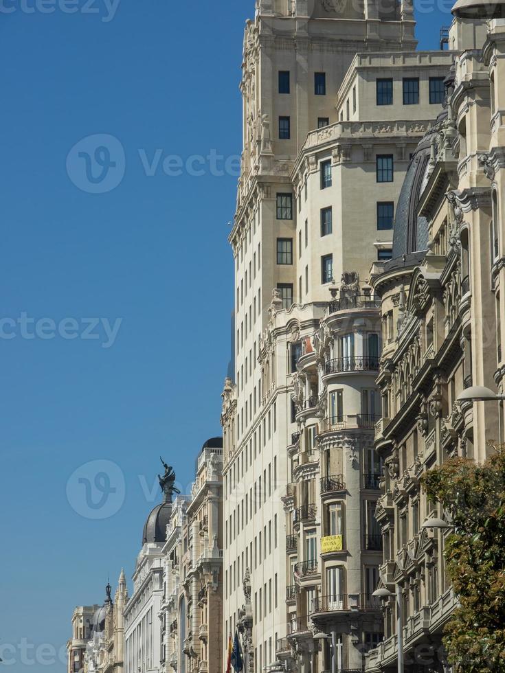 a cidade de madri na espanha foto