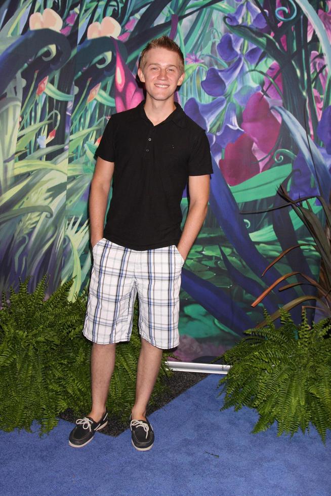 los angeles, 19 de agosto - jason dolley na d23 expo 2011 no centro de convenções de anaheim em 19 de agosto de 2011 em anaheim, ca foto