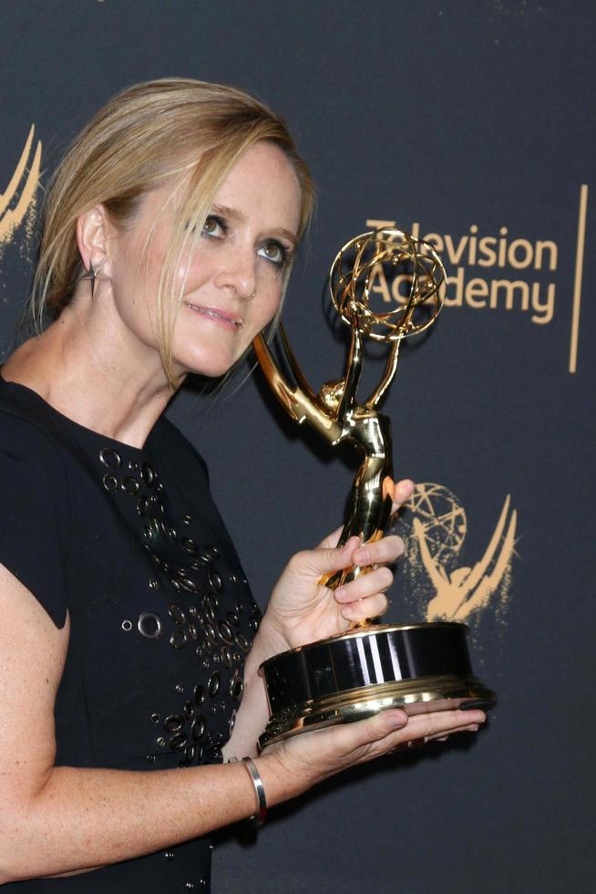 los angeles 9 de setembro - samantha bee na sala de imprensa do creative emmy awards 2017 no microsoft theater em 9 de setembro de 2017 em los angeles, ca foto