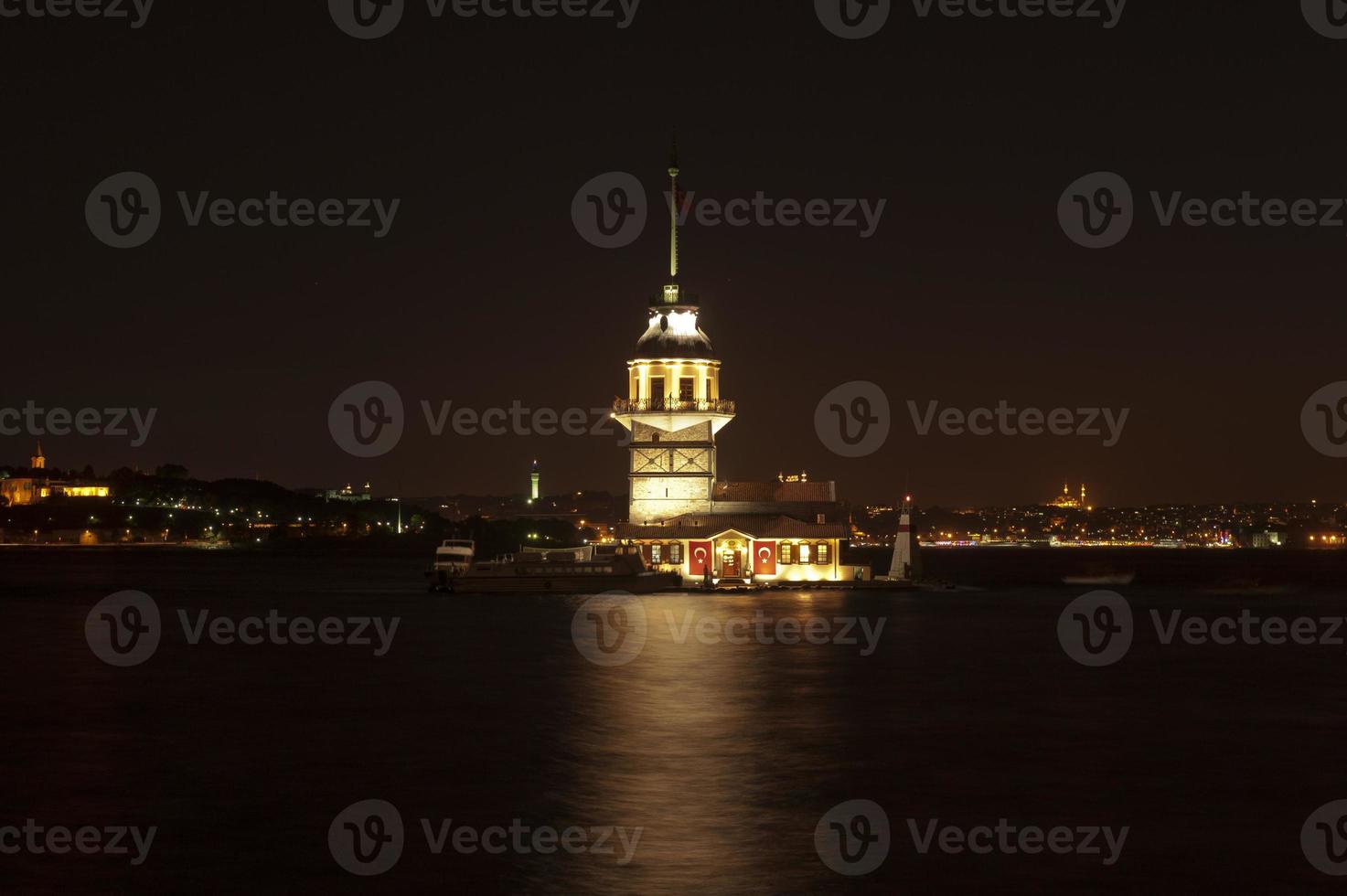 a torre da donzela (turco: kiz kulesi), istambul foto