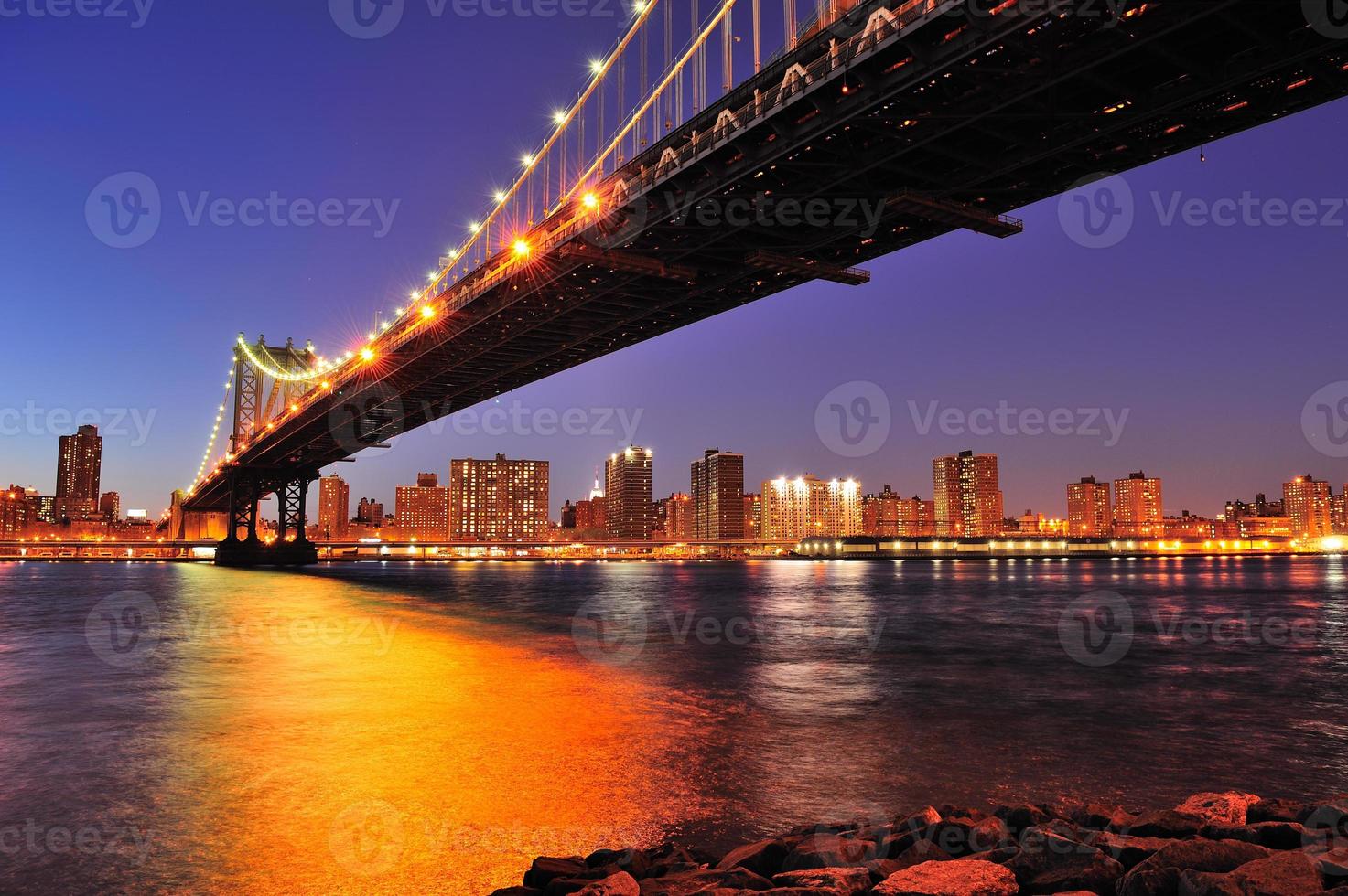nova york cidade manhattan ponte sobre o rio leste foto