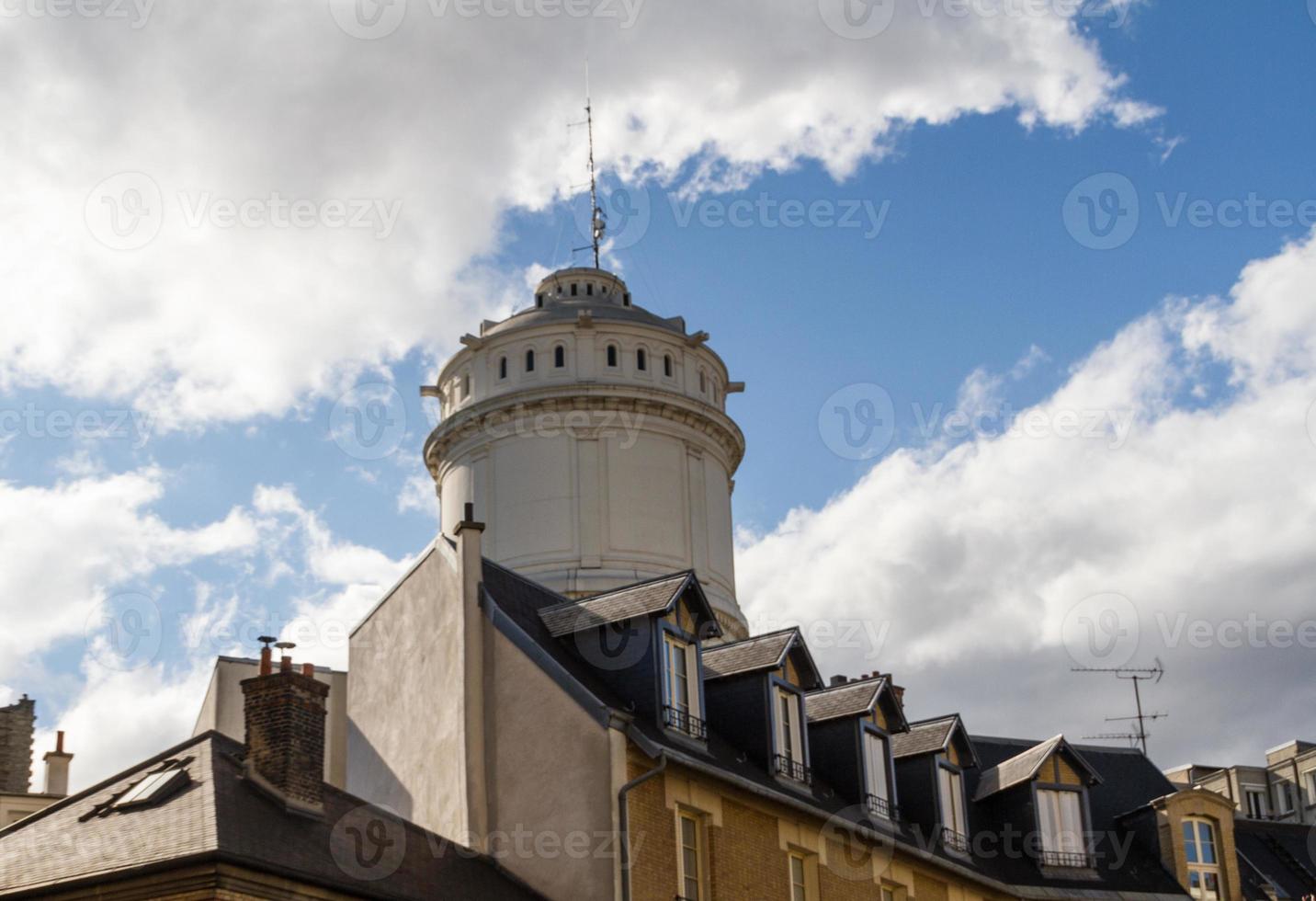 edifício histórico em paris frança foto