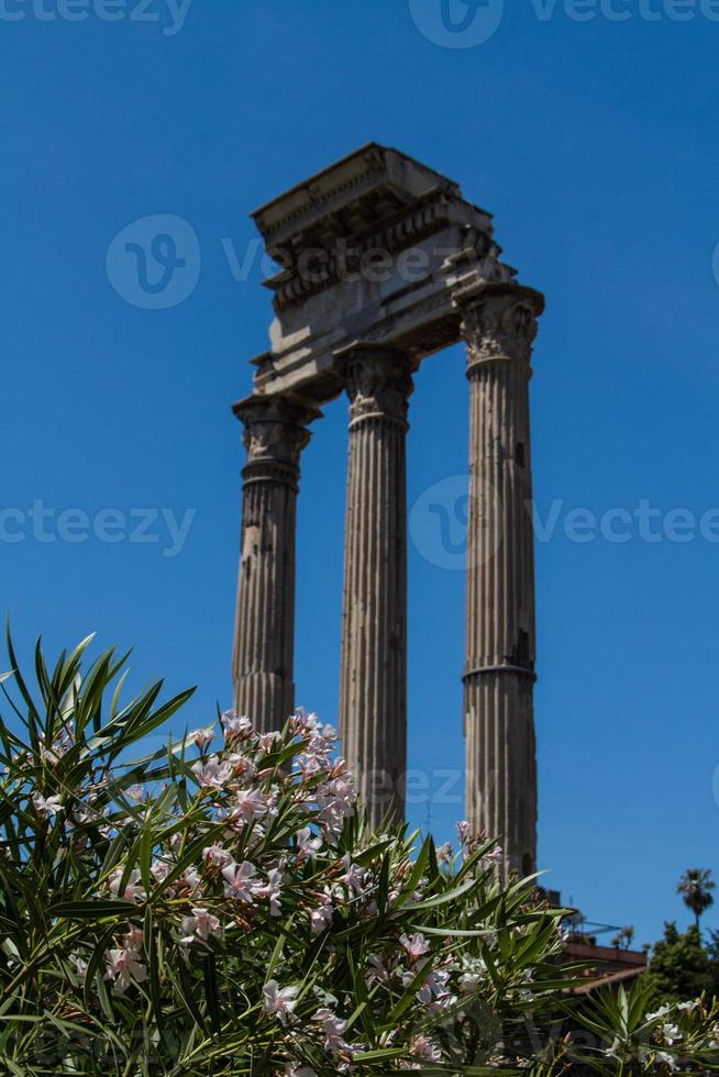 ruínas romanas em roma, fórum foto