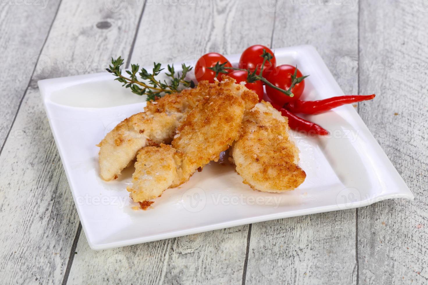 nuggets de frango assado foto