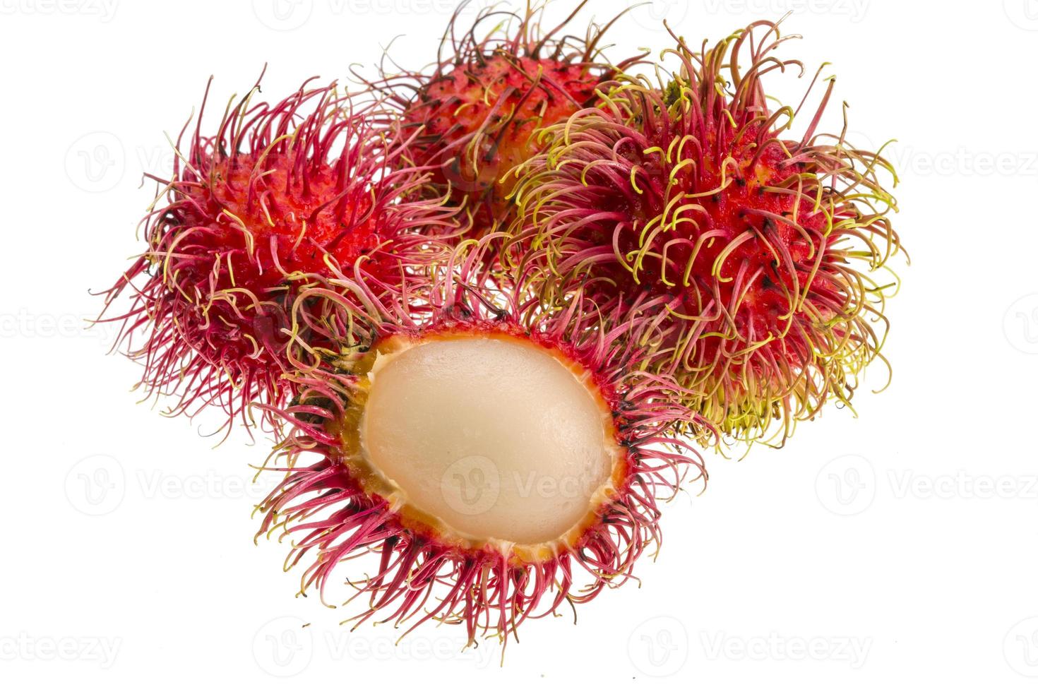 rambutão em branco foto