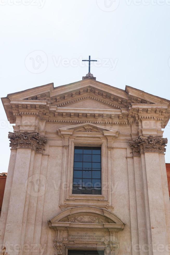 Roma, Itália. detalhes arquitetônicos típicos da cidade velha foto