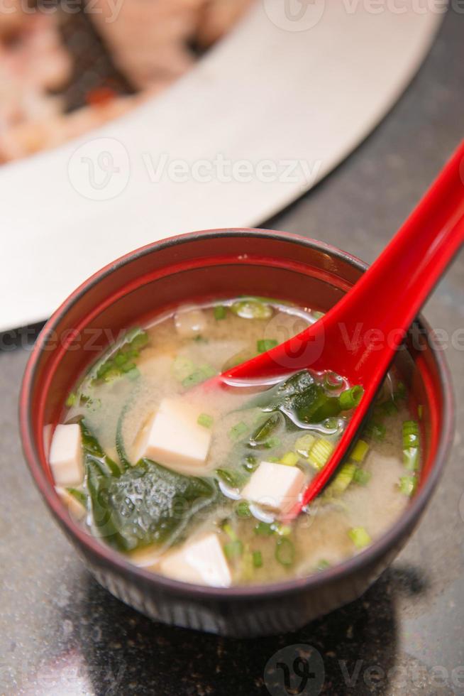 sopa de missô quente comida japonesa foto