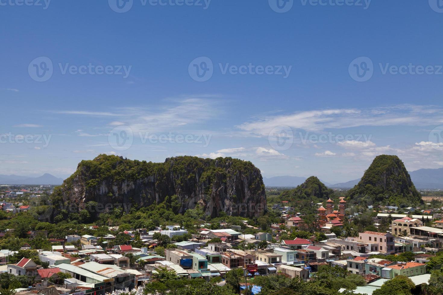 templo zhongshan em da nang foto