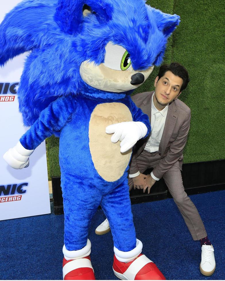 los angeles 25 de janeiro - ben schwartz no evento do dia da família sonic the hedgehog no paramount theatre em 25 de janeiro de 2020 em los angeles, ca foto