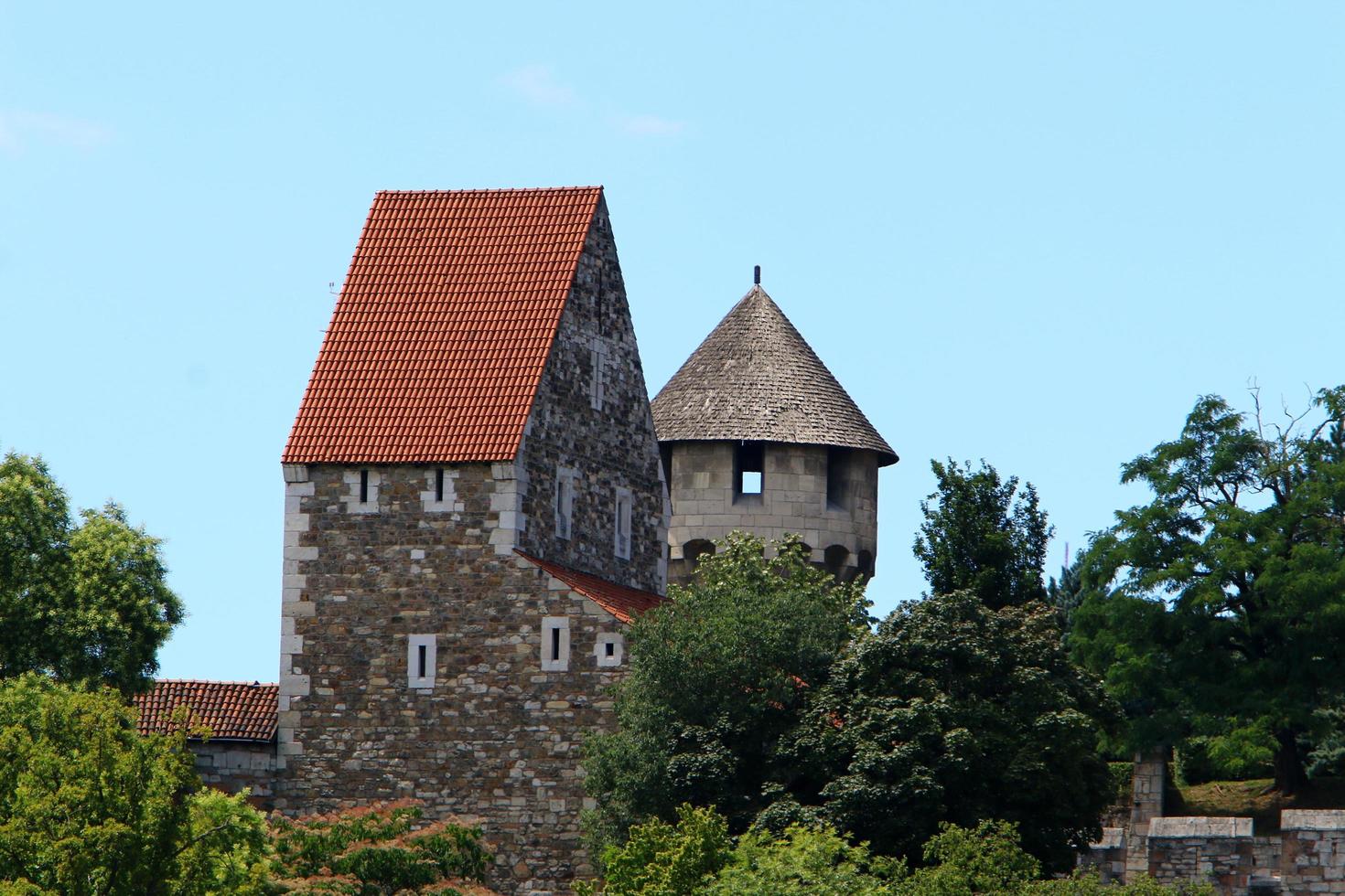 edifícios e estruturas nas ruas de budapeste, capital da Hungria. foto