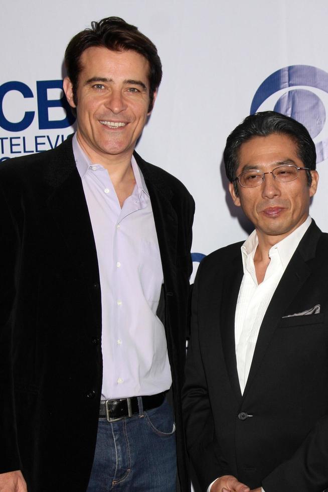 los angeles, 19 de maio - goran visnjic, hiroyuki sanada no cbs summer soiree no london hotel em 19 de maio de 2014 em west hollywood, ca foto