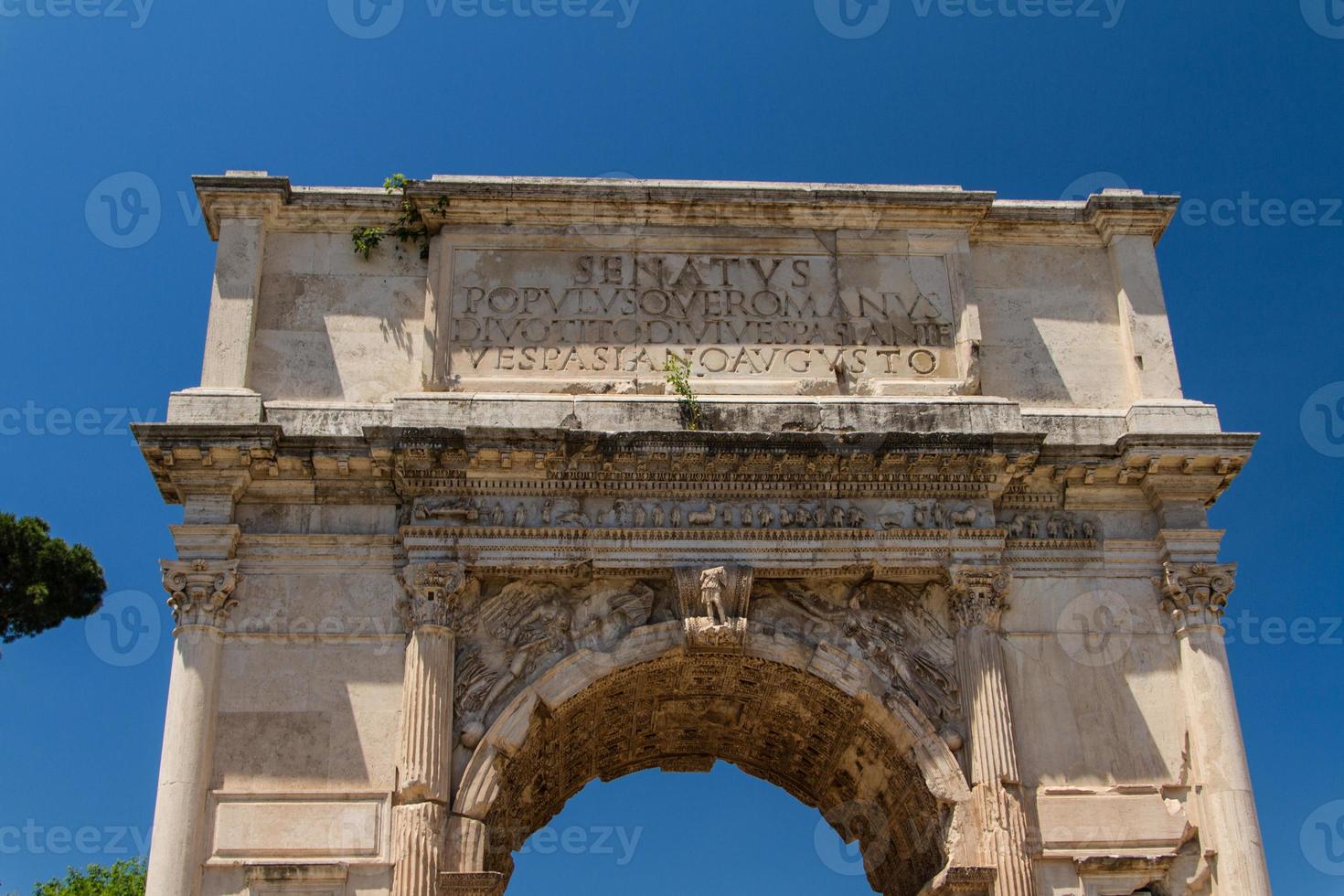 ruínas romanas em roma, fórum foto