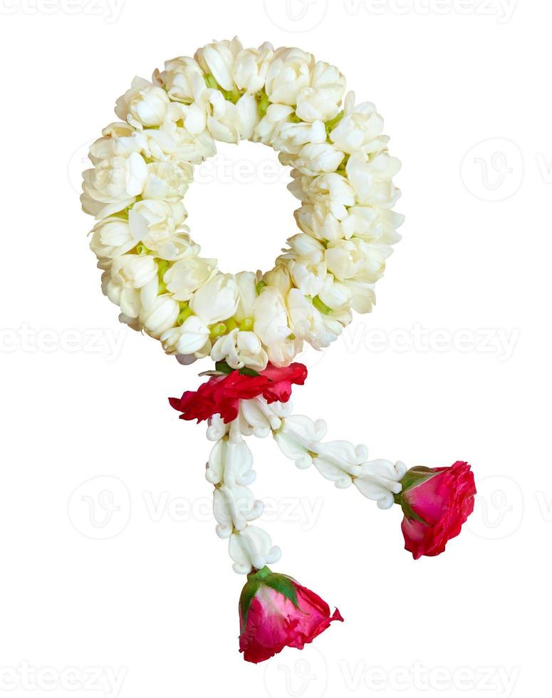 símbolo de guirlanda de jasmim do dia das mães na tailândia em fundo branco com traçado de recorte foto