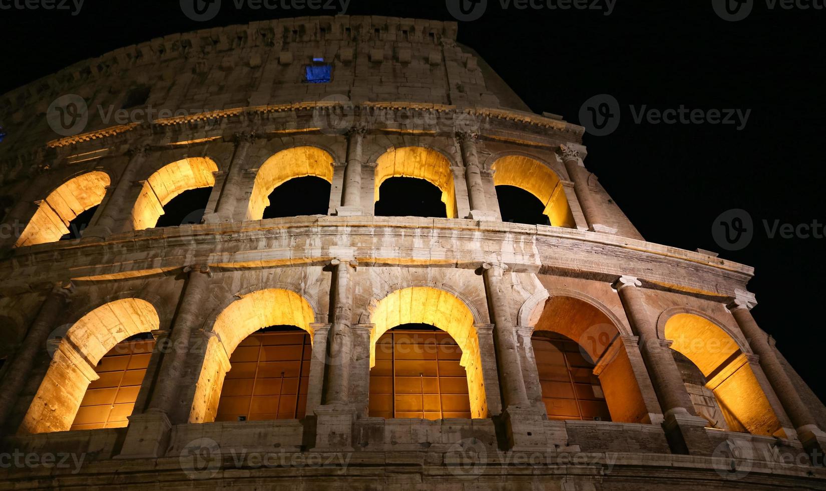 Coliseu, em Roma, Itália foto