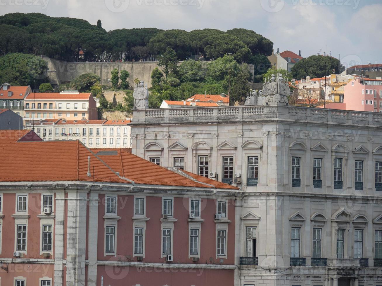 lisboa no rio tejo foto