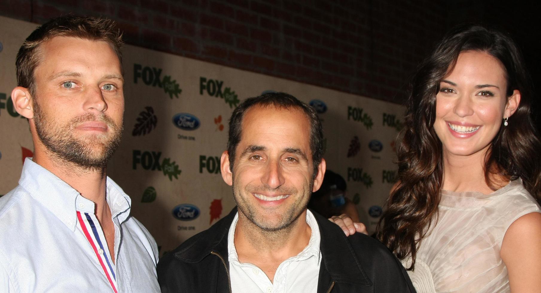 los angeles, 12 de setembro - jesse spencer, peter jacobson, odette annable chegando na 7ª festa anual do fox fall eco-casino na encadernação em 12 de setembro de 2011 em culver city, ca foto