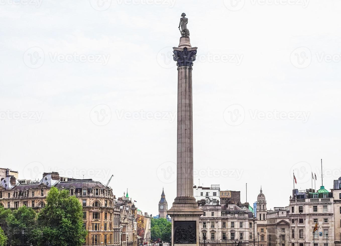 hdr trafalgar square em londres foto