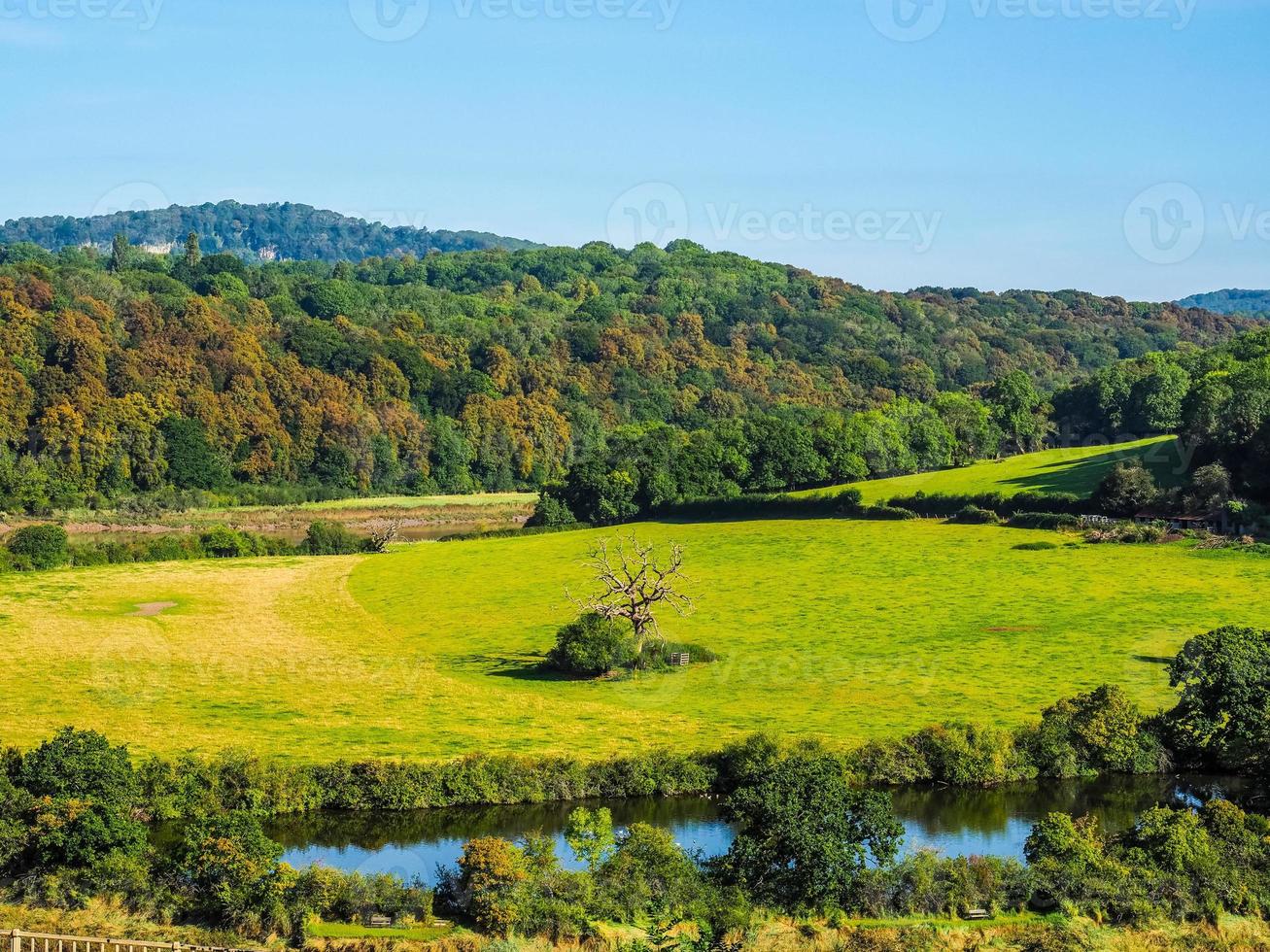 hdr vista do campo em chepstow foto