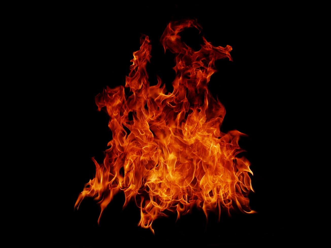 textura de chama de chama para carne de chama de fundo de fogo de forma estranha que é queimada do fogão ou de cozinhar. perigo sentindo abstrato preto adequado para banners ou anúncios. foto