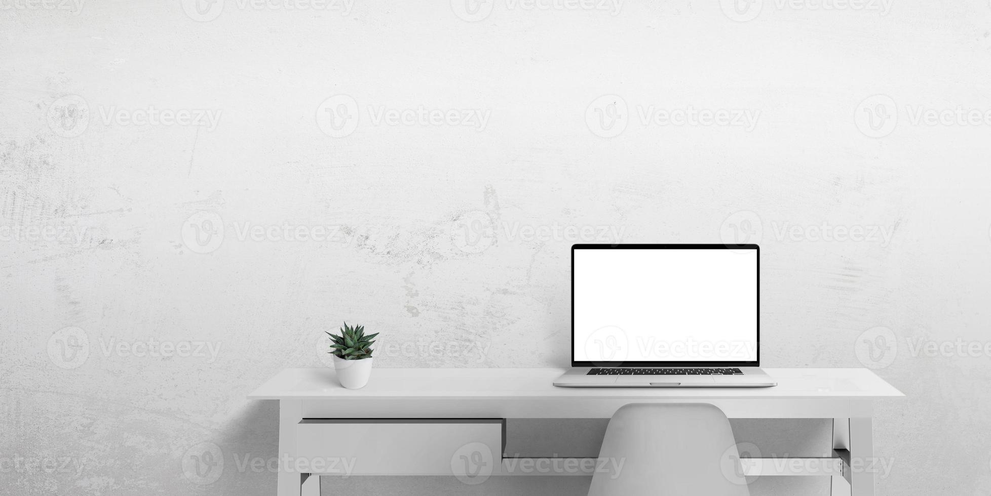 computador portátil na mesa de trabalho com tela de exibição isolada em branco para promoção de página da web. espaço limpo ao lado para cópia foto