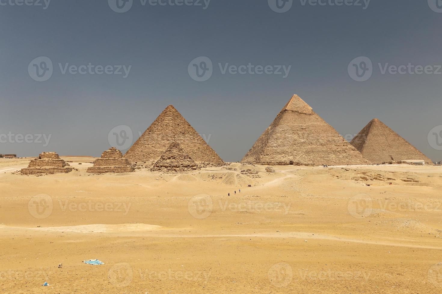 complexo de pirâmide de gizé no cairo, egito foto