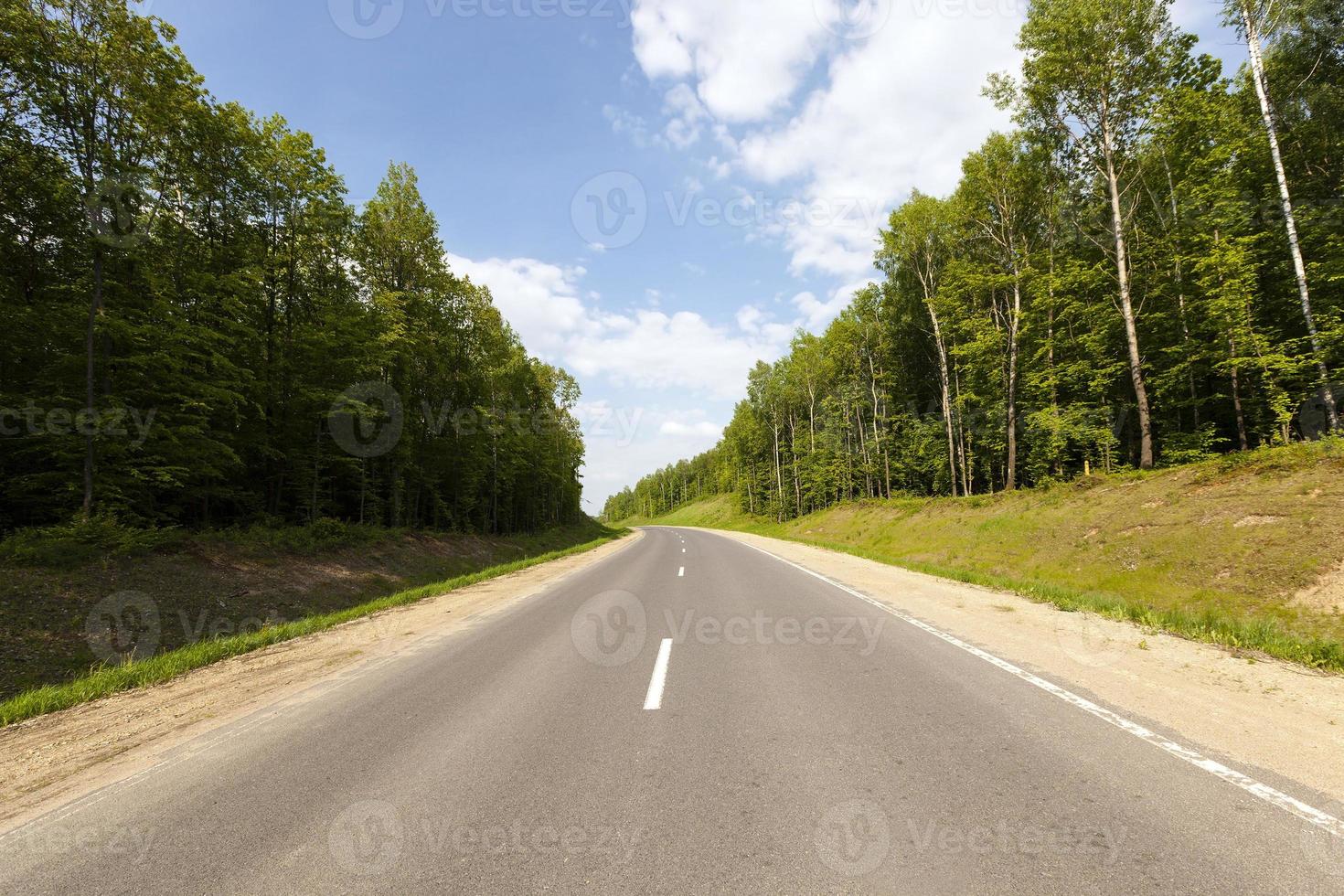 estrada de asfalto, primavera foto