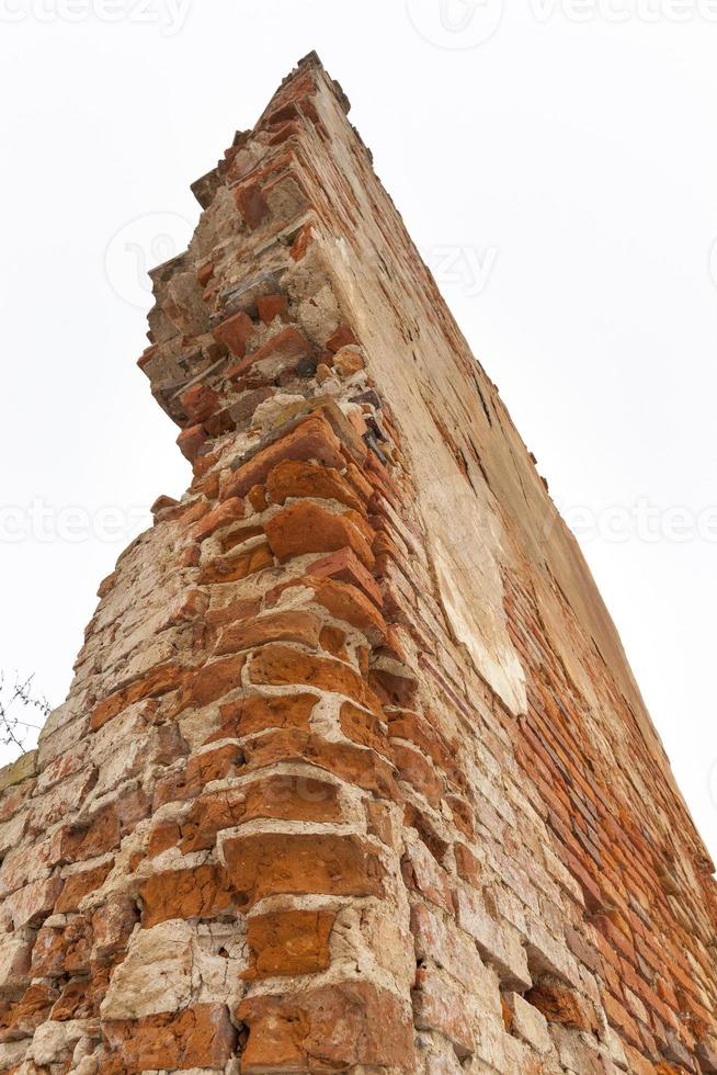 fortificações antigas destruídas foto