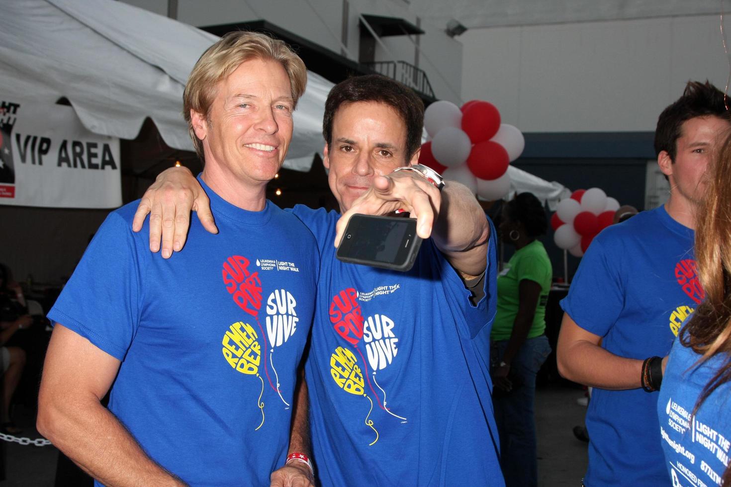 los angeles, 1 de outubro - jack wagner, christian leblanc chegando ao light the night hollywood walk 2011 no sunset gower studios em 1 de outubro de 2011 em los angeles, ca foto