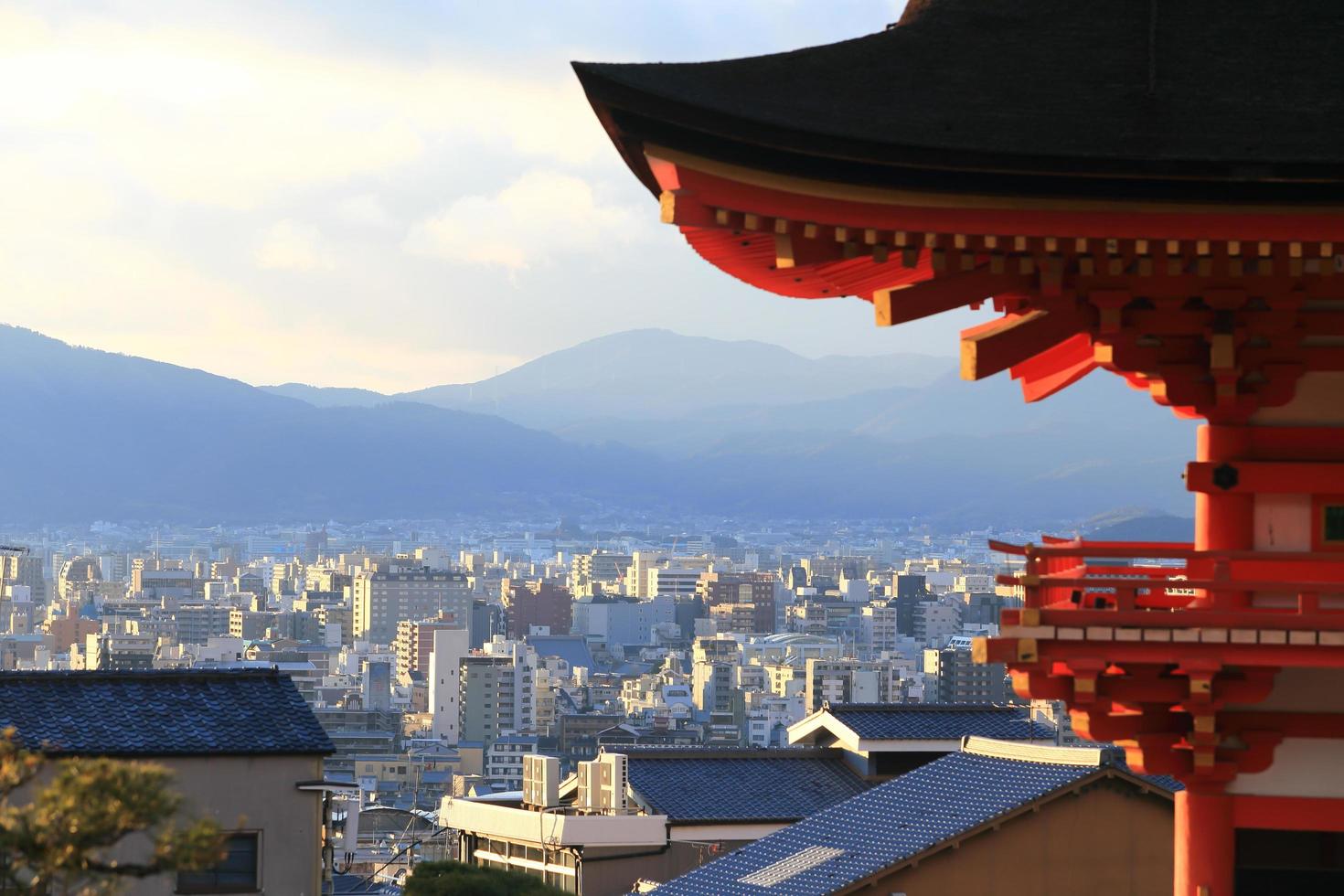 templo kyomizu na temporada de inverno kyoto japão foto