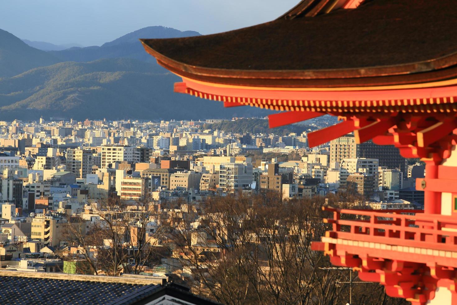 templo kyomizu na temporada de inverno kyoto japão foto