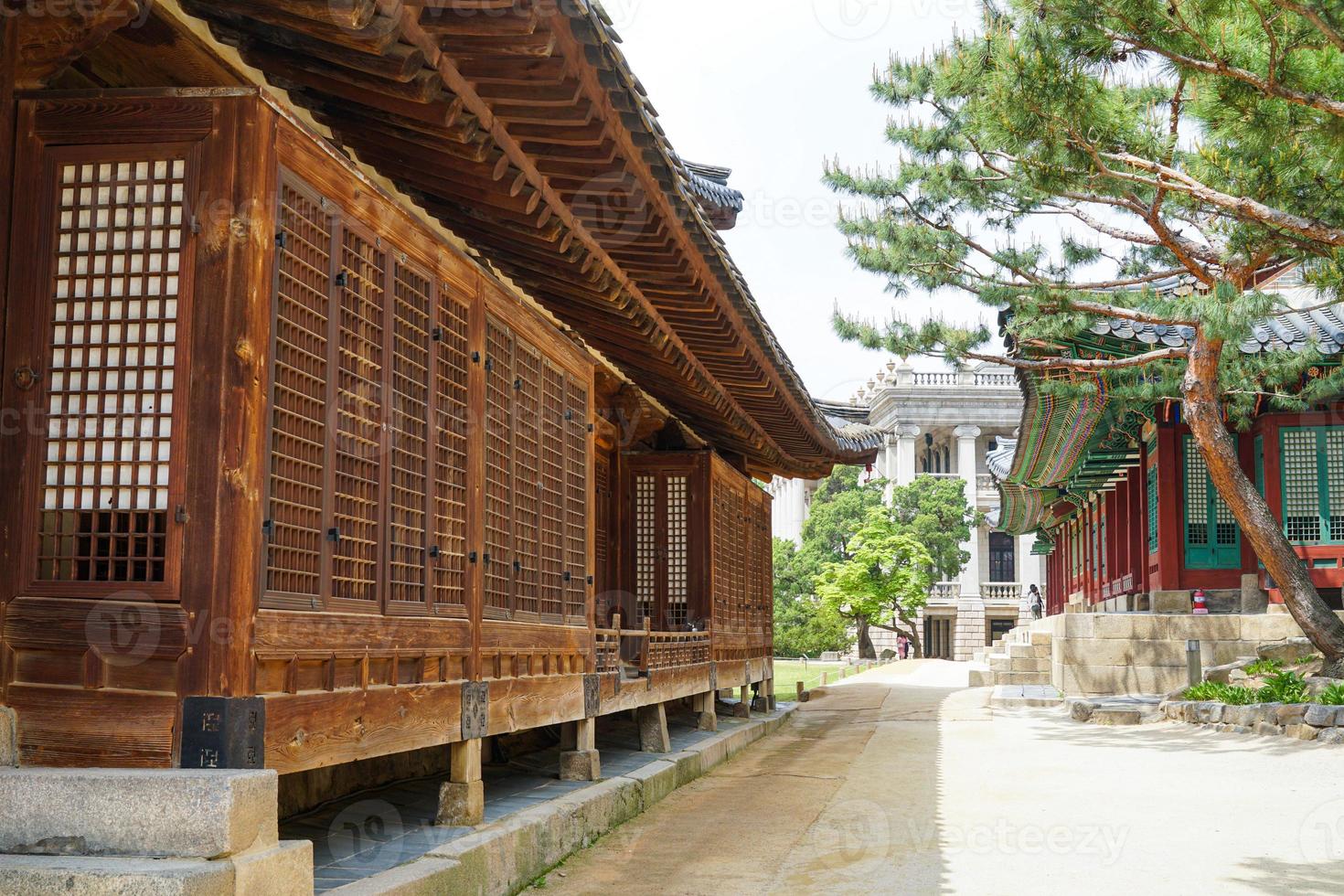 uma casa tradicional em seul, coreia foto