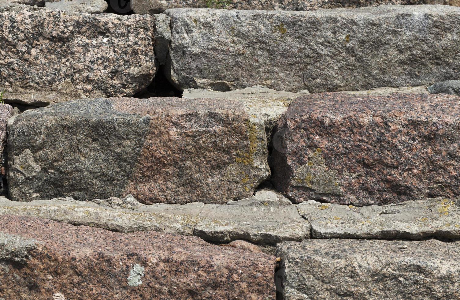 detalhe de uma escada de pedra foto