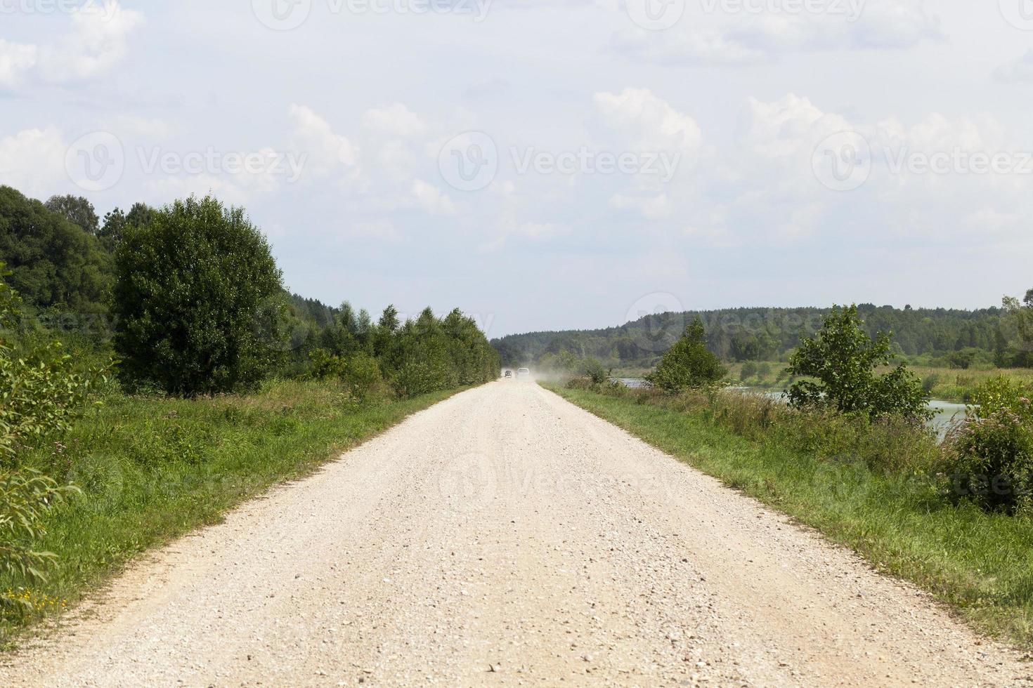 estrada de cascalho rural foto