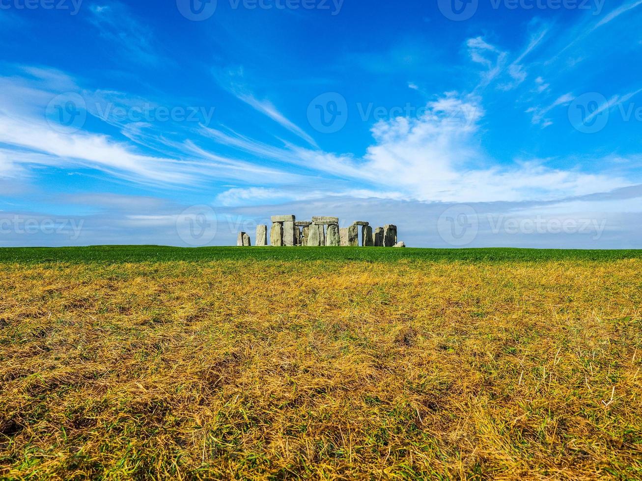 monumento hdr stonehenge em amesbury foto