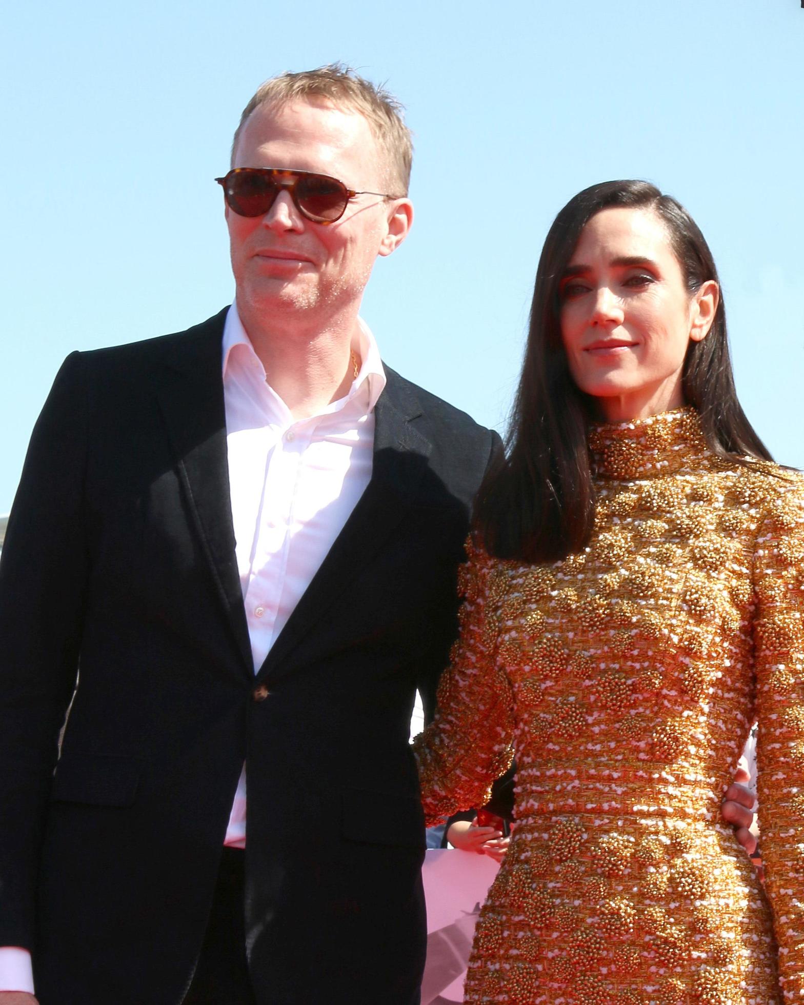 San Diego, USA. 04th May, 2022. Paul Bettany and Jennifer Connelly arriving  to the 'Top Gun: Maverick' global premiere on the USS Midway in San Diego,  CA on May 4, 2022 ©