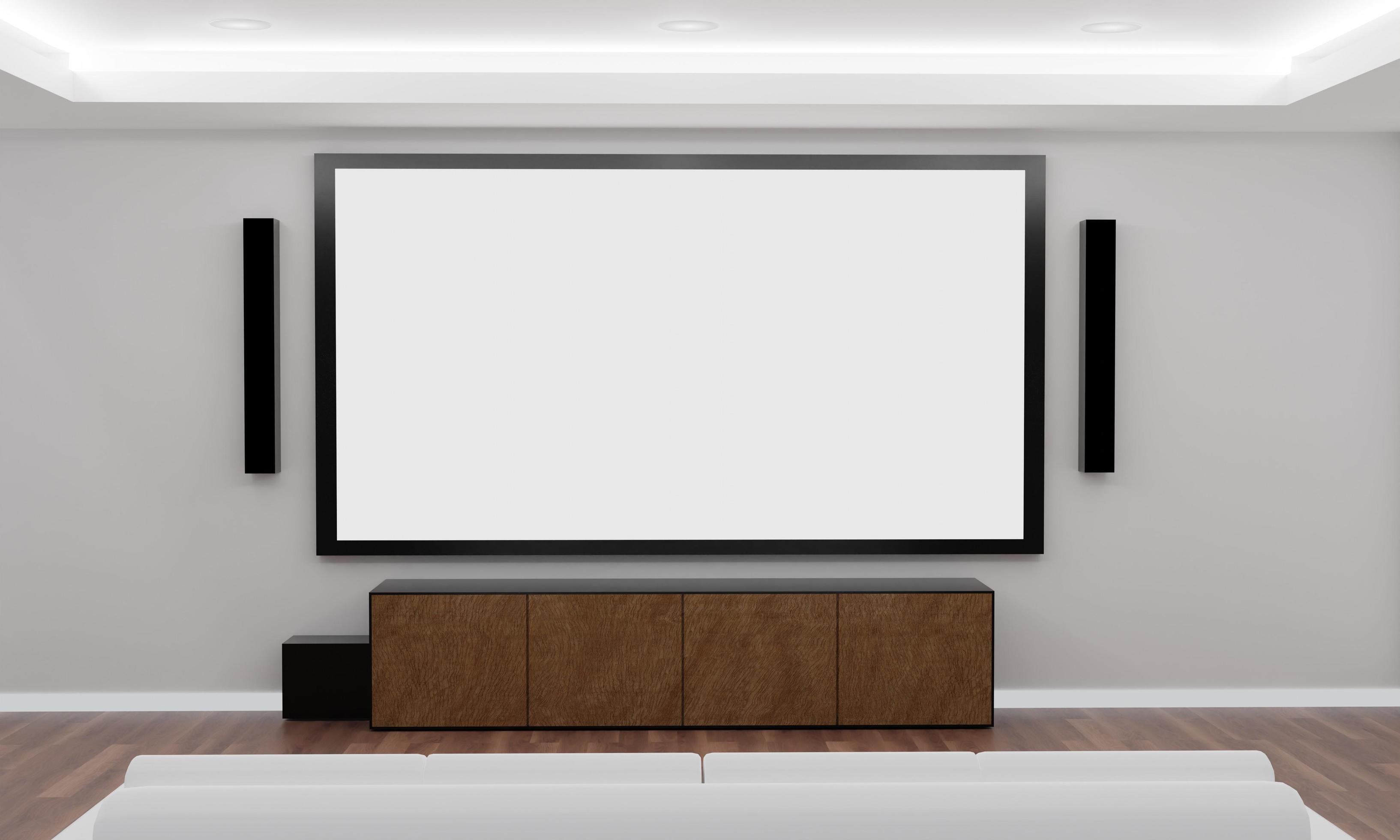 home theater na parede de gesso branco na sala de estar. TV de tela de  parede grande e uso de equipamentos de áudio para mini alto-falantes  surround de home theater. sofá branco