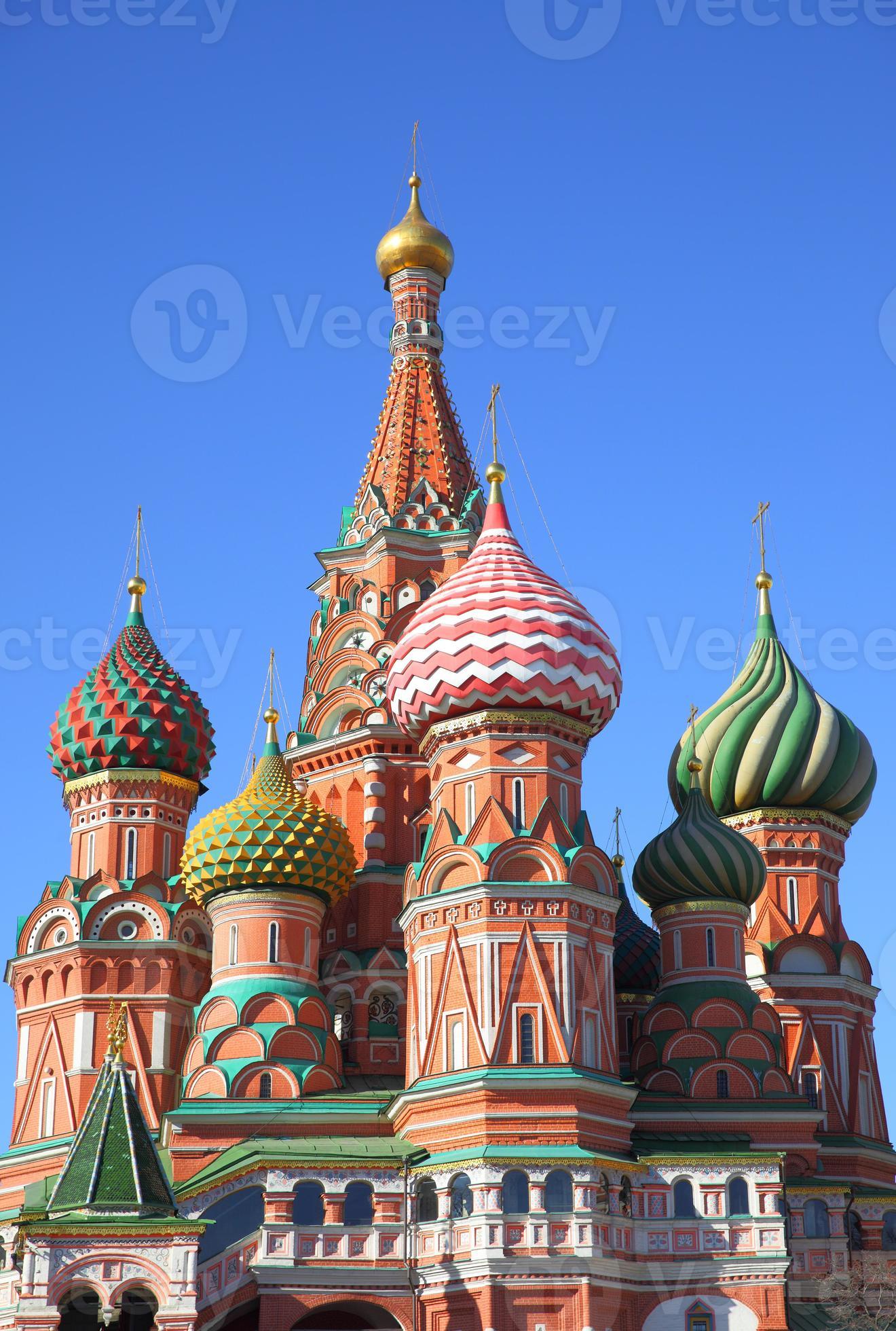st. catedral de manjericão em Moscou foto