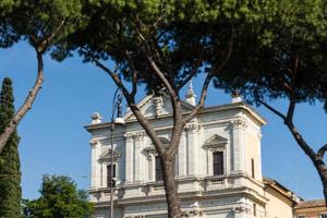 grande igreja no centro de roma, itália. foto