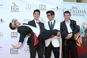 los angeles, 1 de outubro - brendan mokler, cameron penn, ricardo crespo, john collison no catalina film festival, sábado no cassino em 1 de outubro de 2016 em avalon, catalina island, ca foto