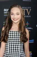 los angeles, 12 de maio - maggie ziegler no evento da campanha de justiça infantil na residência particular em 12 de maio de 2015 em beverly hills, ca foto