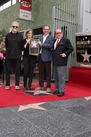 los angeles, 4 de novembro - kris kristofferson, laura joplin, michael joplin, clive davis na janis joplin hollywood Walk of Fame cerimônia da estrela em hollywood blvd em 4 de novembro de 2013 em los angeles, ca foto